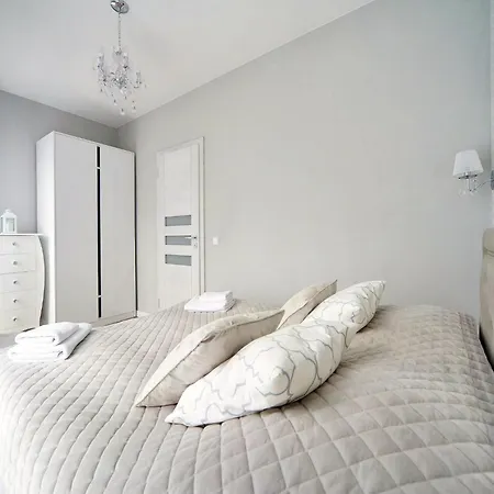Comfortable Holiday Home With A Garden Prázdninový dům *