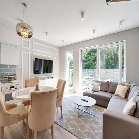 2-level Close To The Holiday home